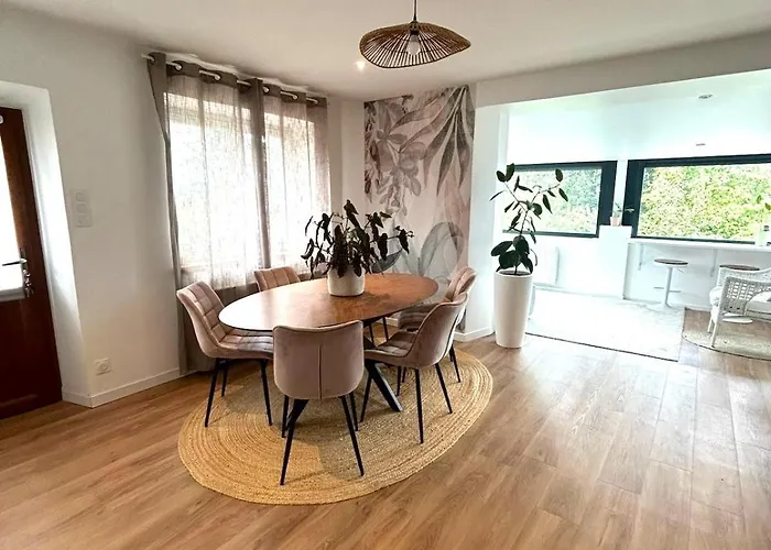 アパート Le Paisible - Duplex 5 Pers, Parking, Terrasse Et Vue エクスレバン